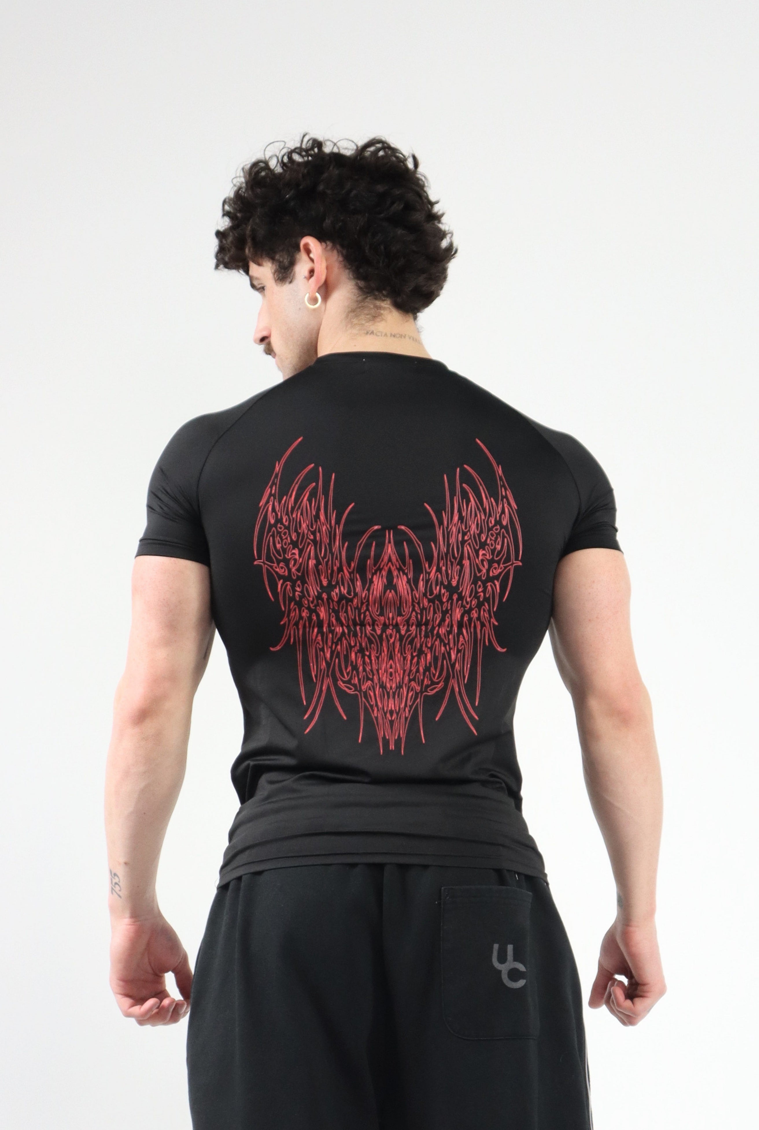 UC045 Venom Compression Tee - Black/Red