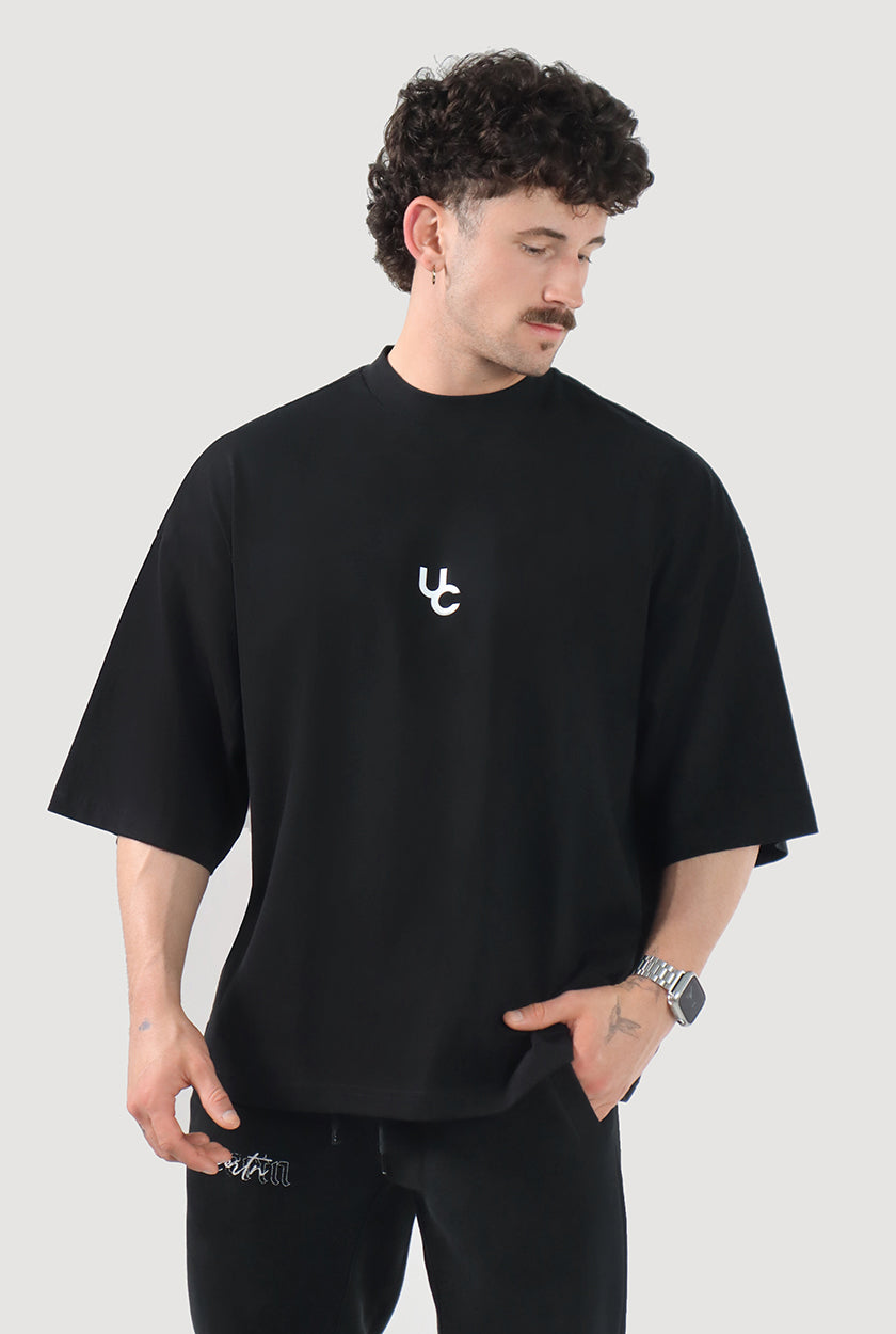 UC05 Essential Super Oversized Tee V2 - Black