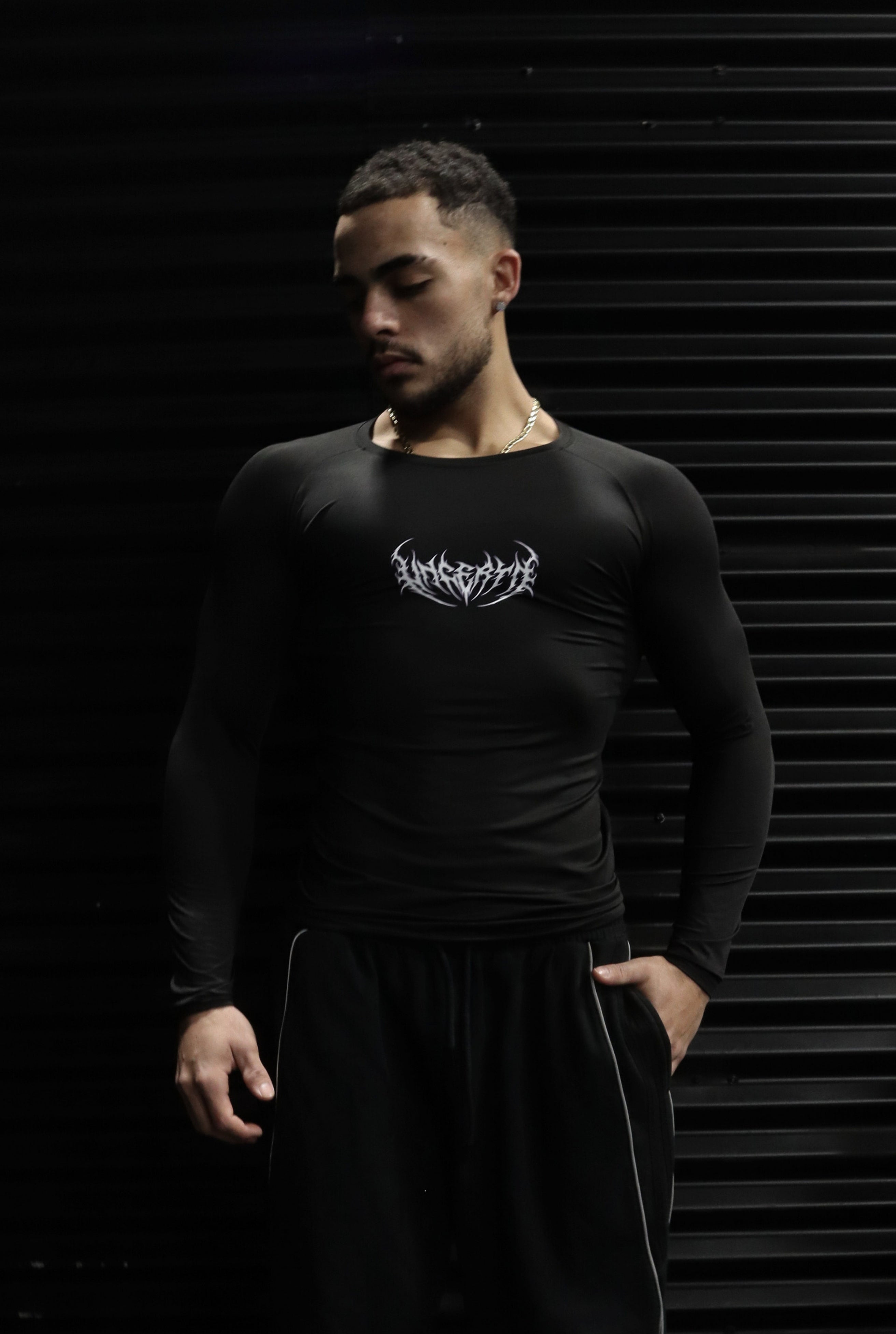 UC046 Void Compression Longsleeve - Black/Purple