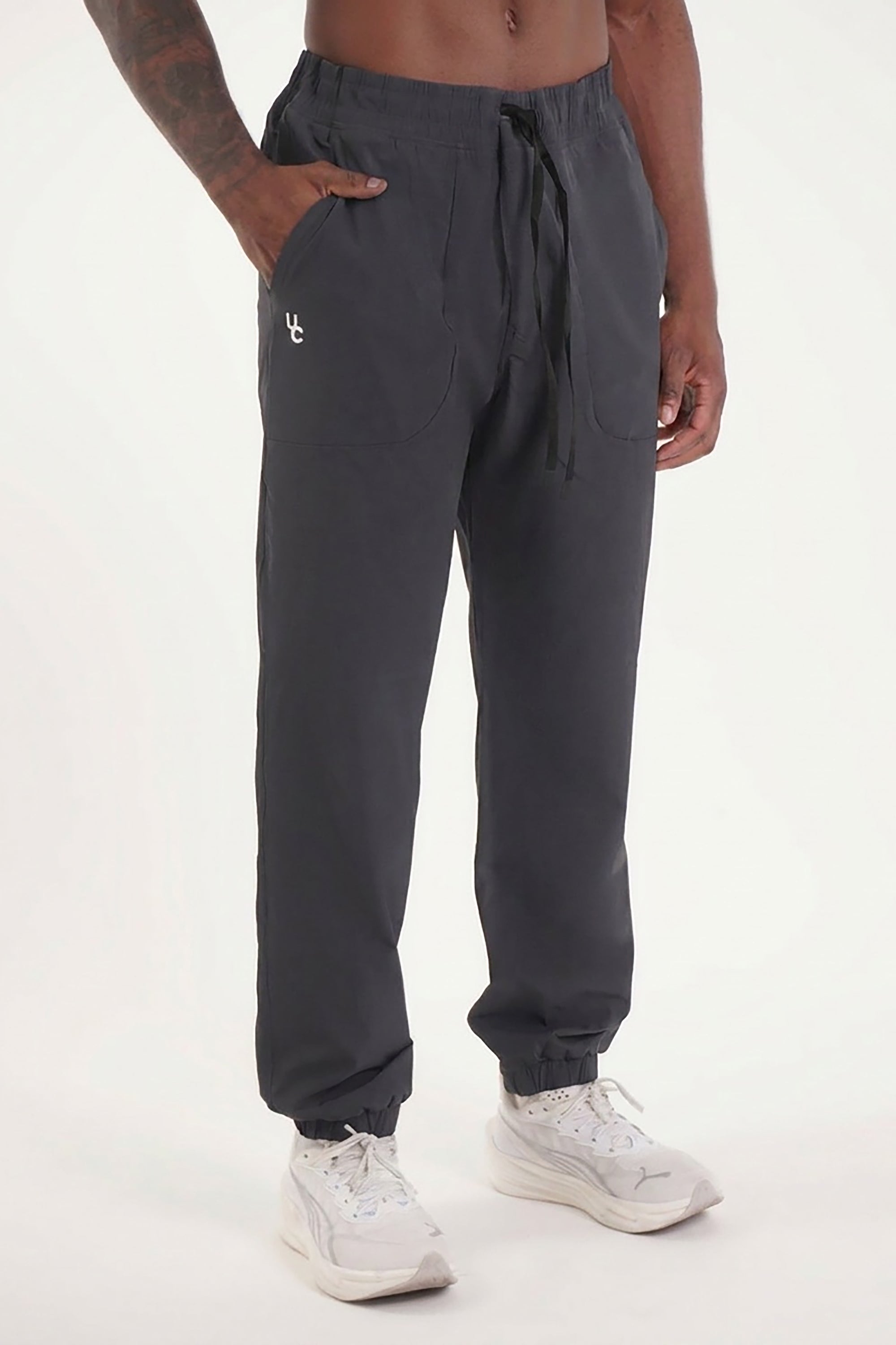 UC025 Summit Performance Joggers - Dark Grey