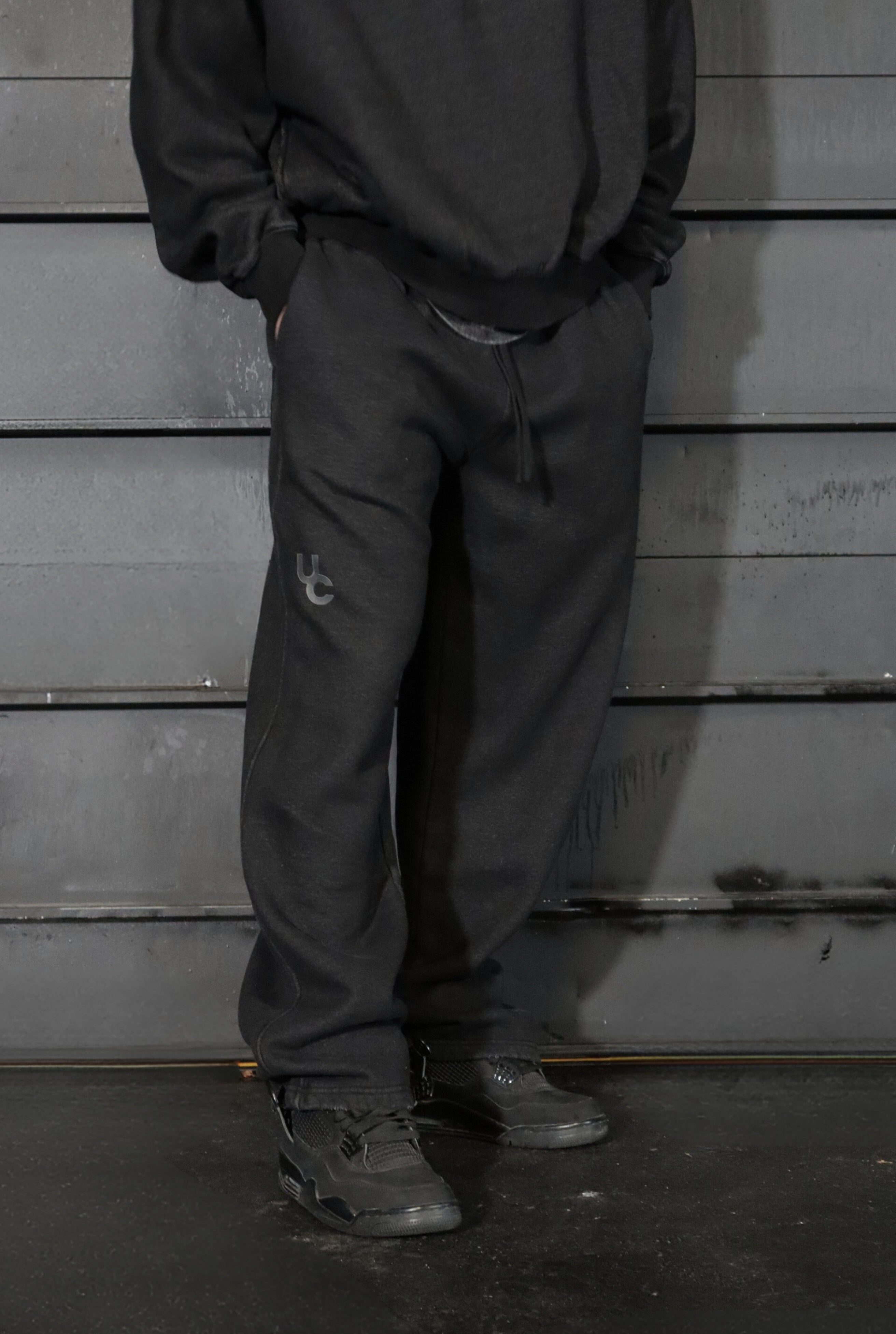 UC042 Foundation Oversized Joggers - Black Wash