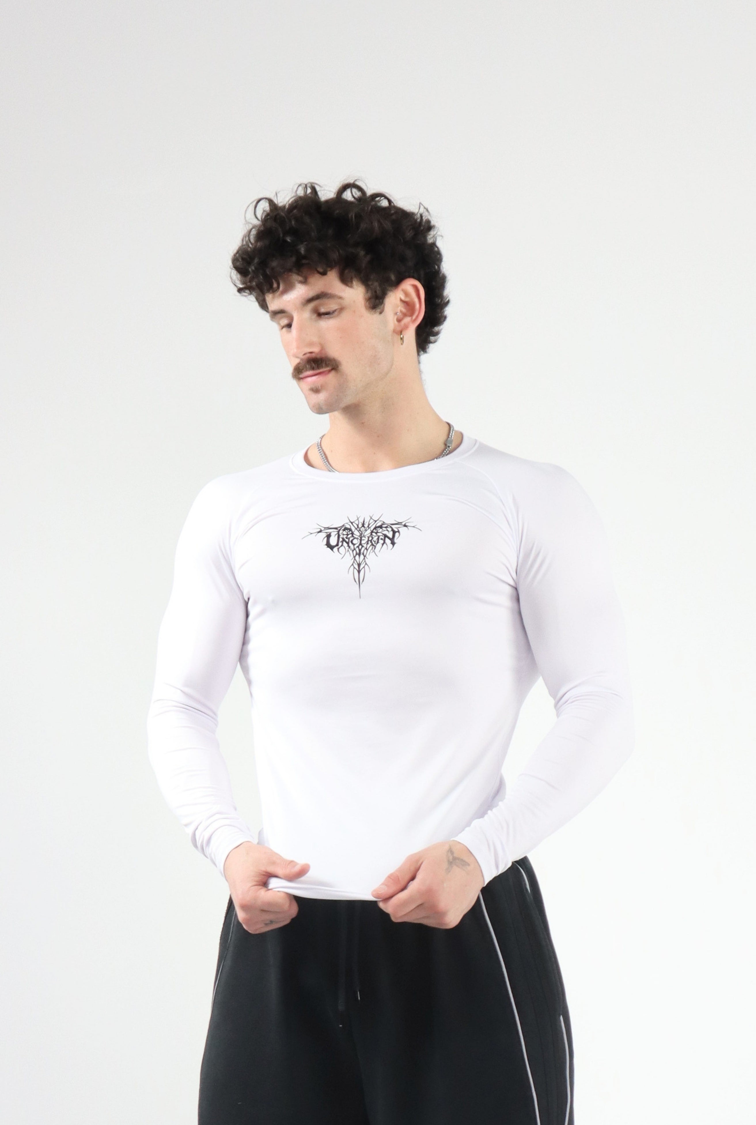 UC023 Envy Compression Longsleeve - White