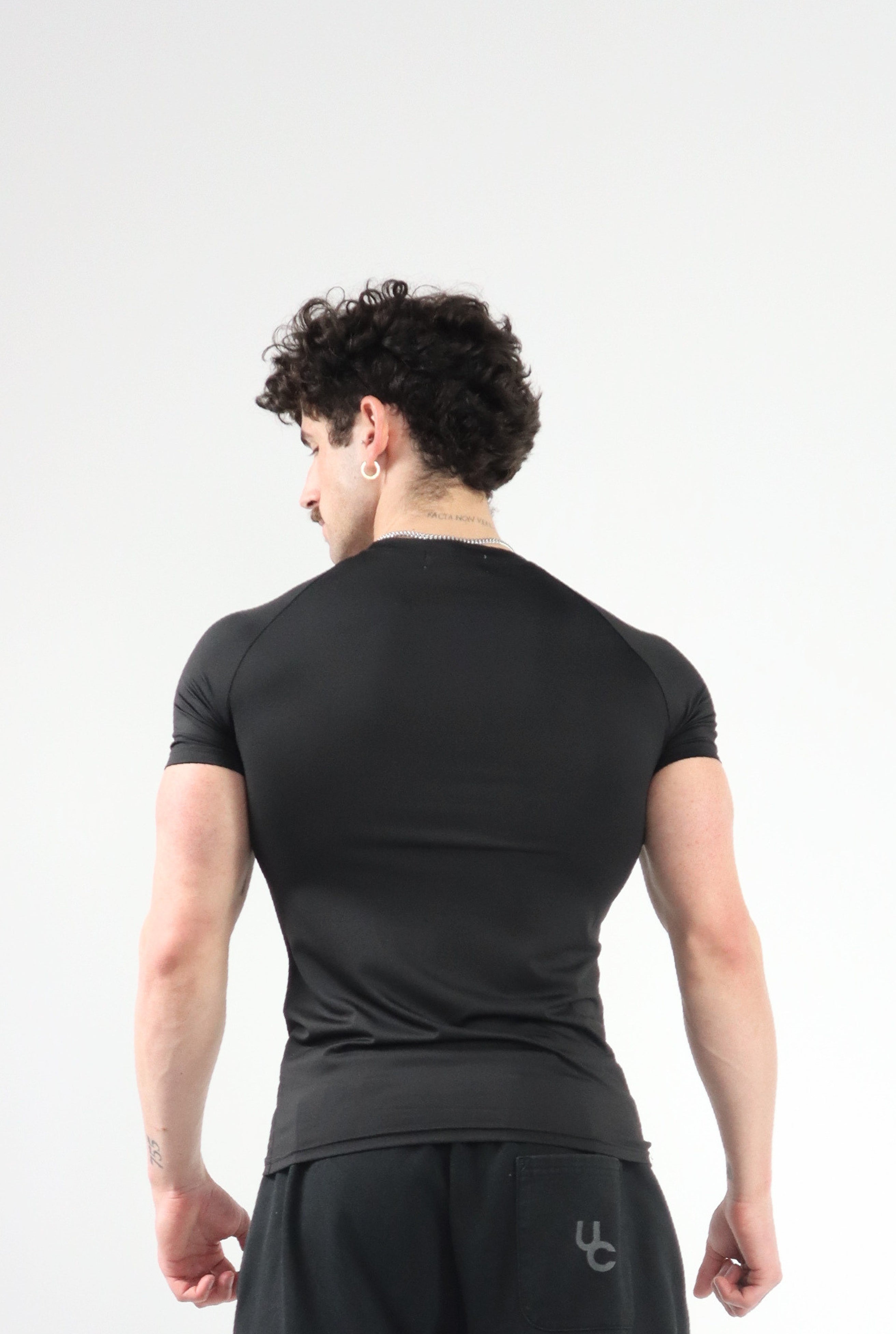 UC08 Resurgence Compression Tee - Black/White