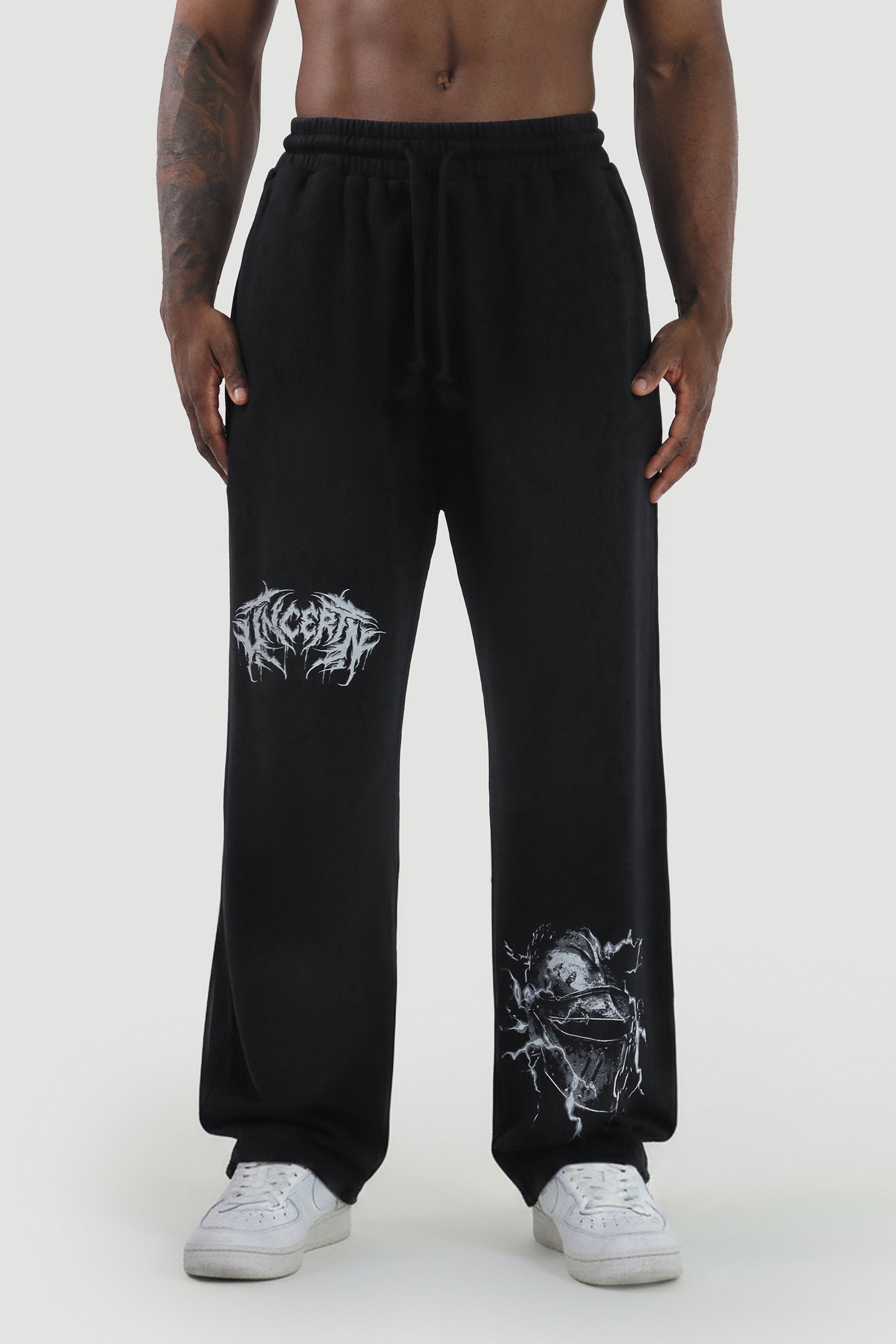 UC060 Storm Straight Cut Joggers - Black Wash