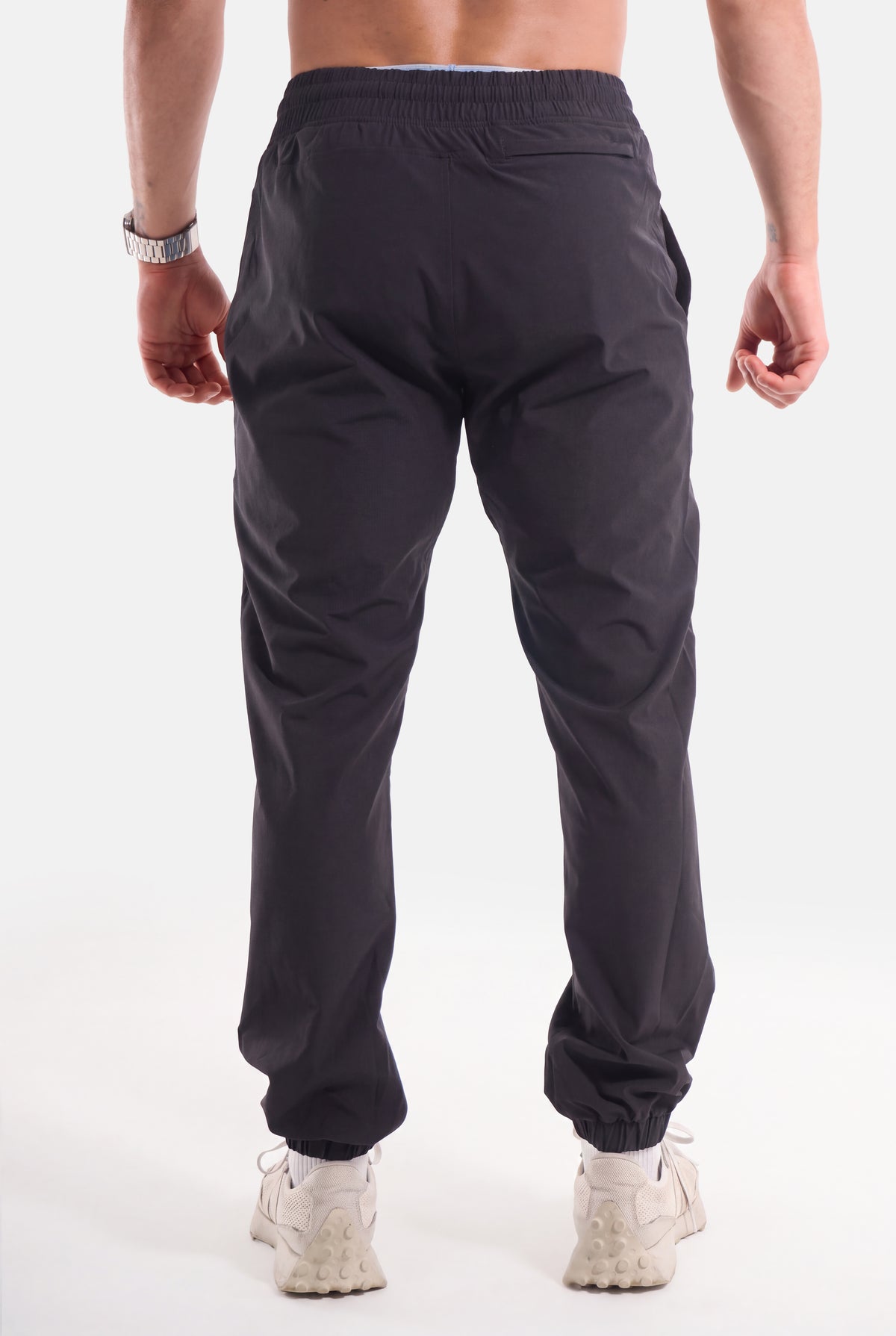 UC025 Summit Performance Joggers - Dark Grey