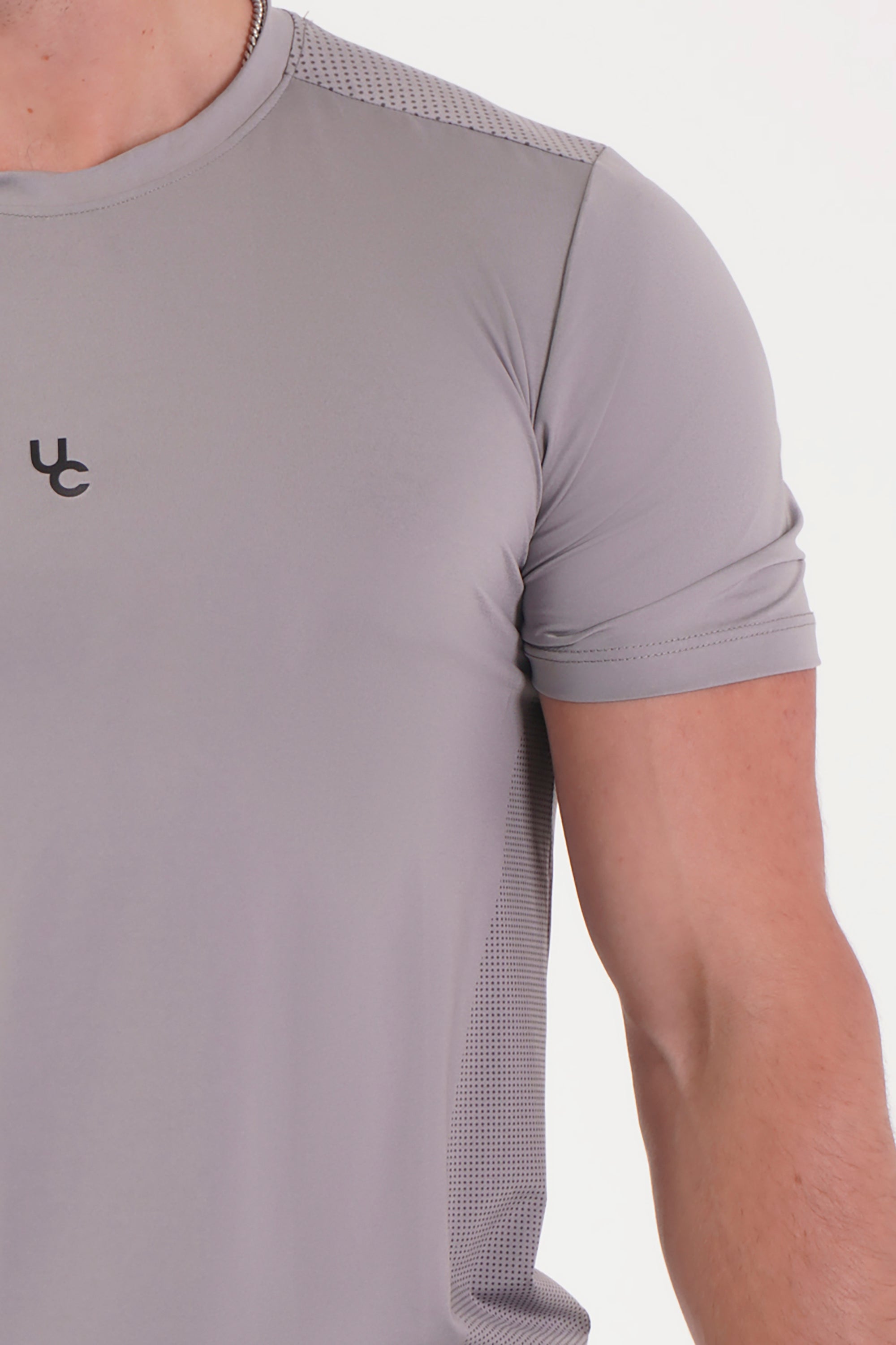 UC025 Summit Performance Tee - Stone