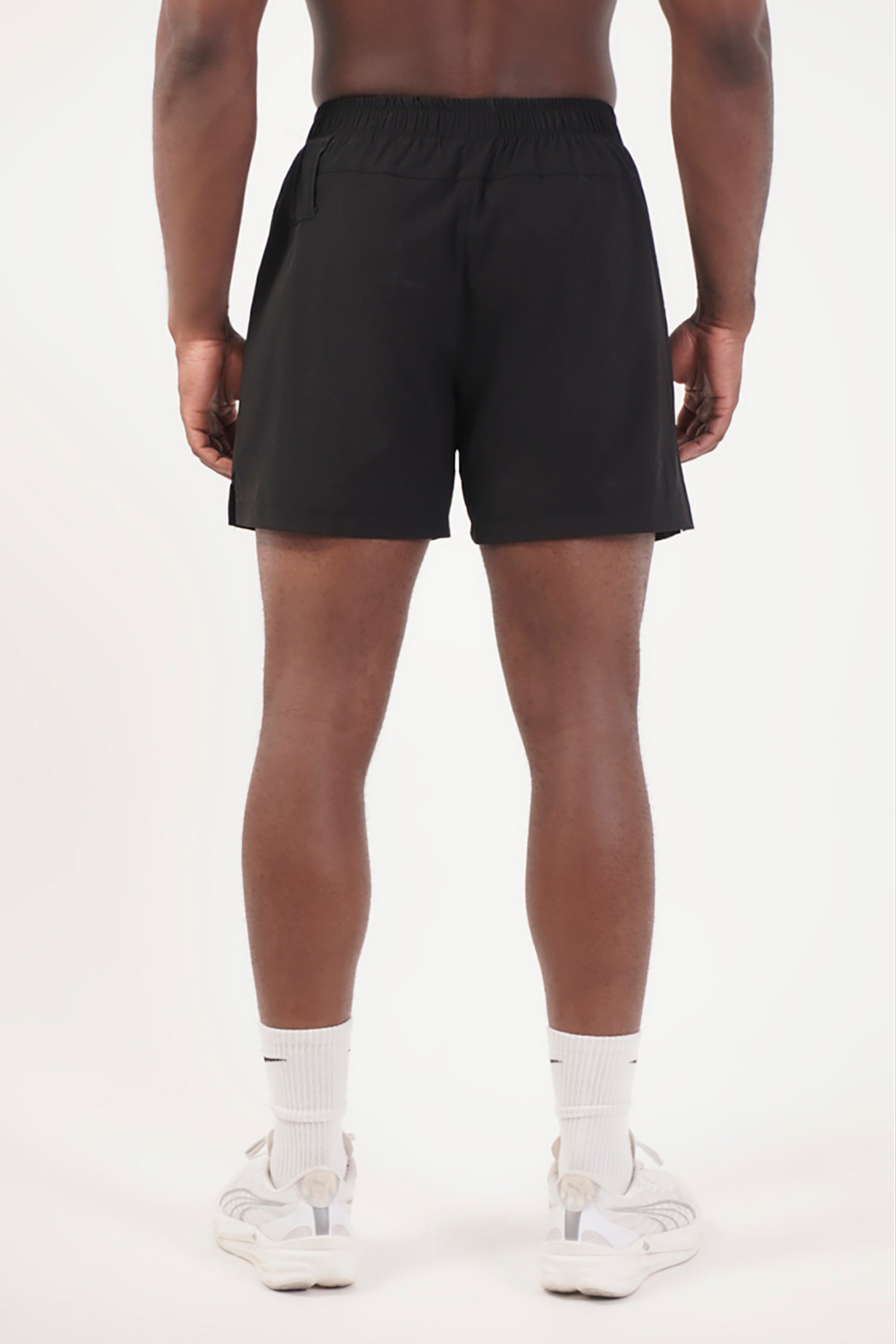 UC032 Summit Everyday Shorts 5" Inseam - Black
