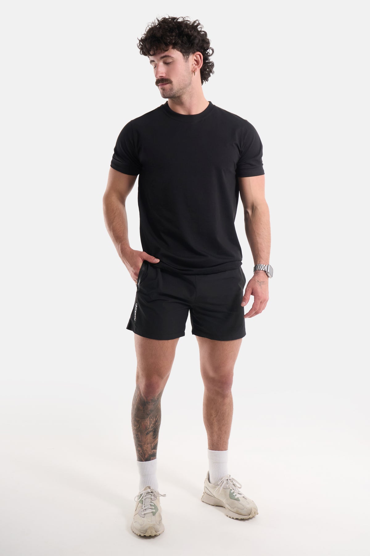 UC032 Summit Everyday Shorts 5" Inseam - Black