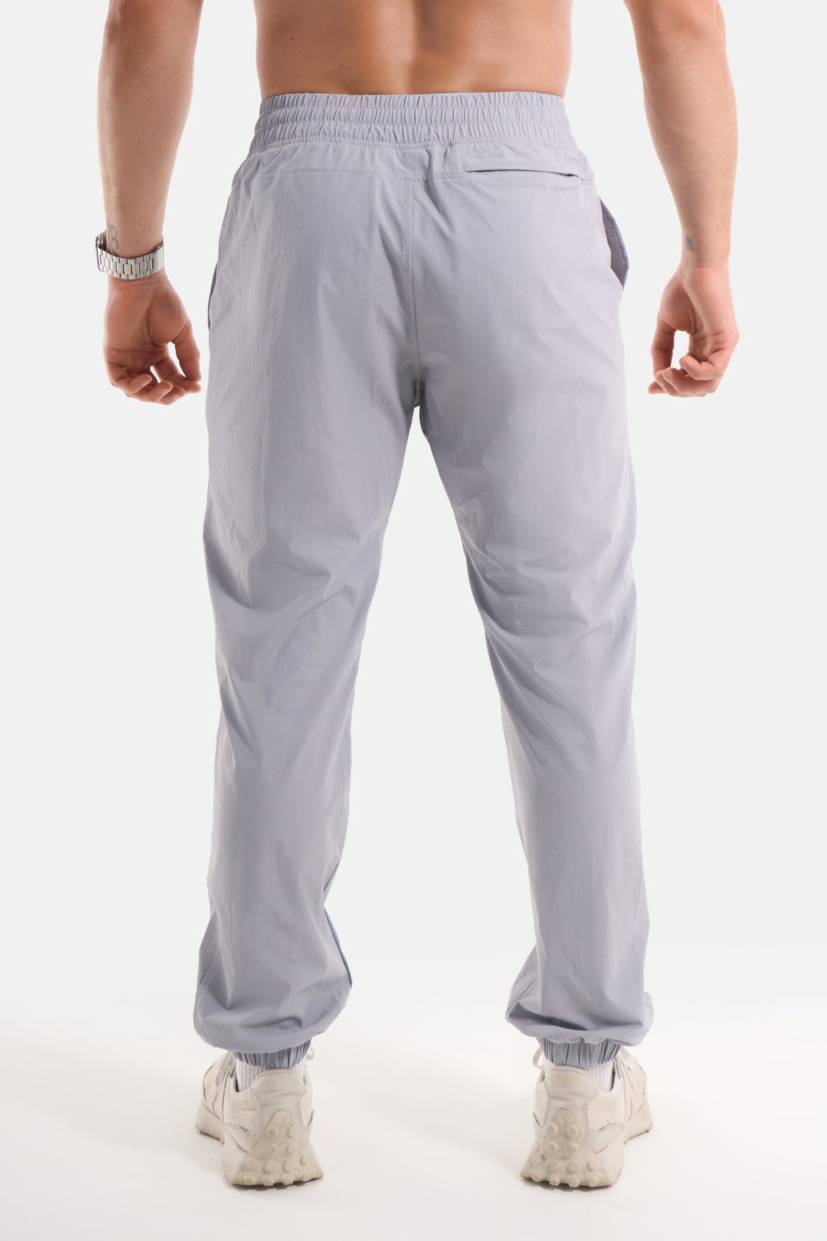 UC025 Summit Performance Joggers - Light Grey