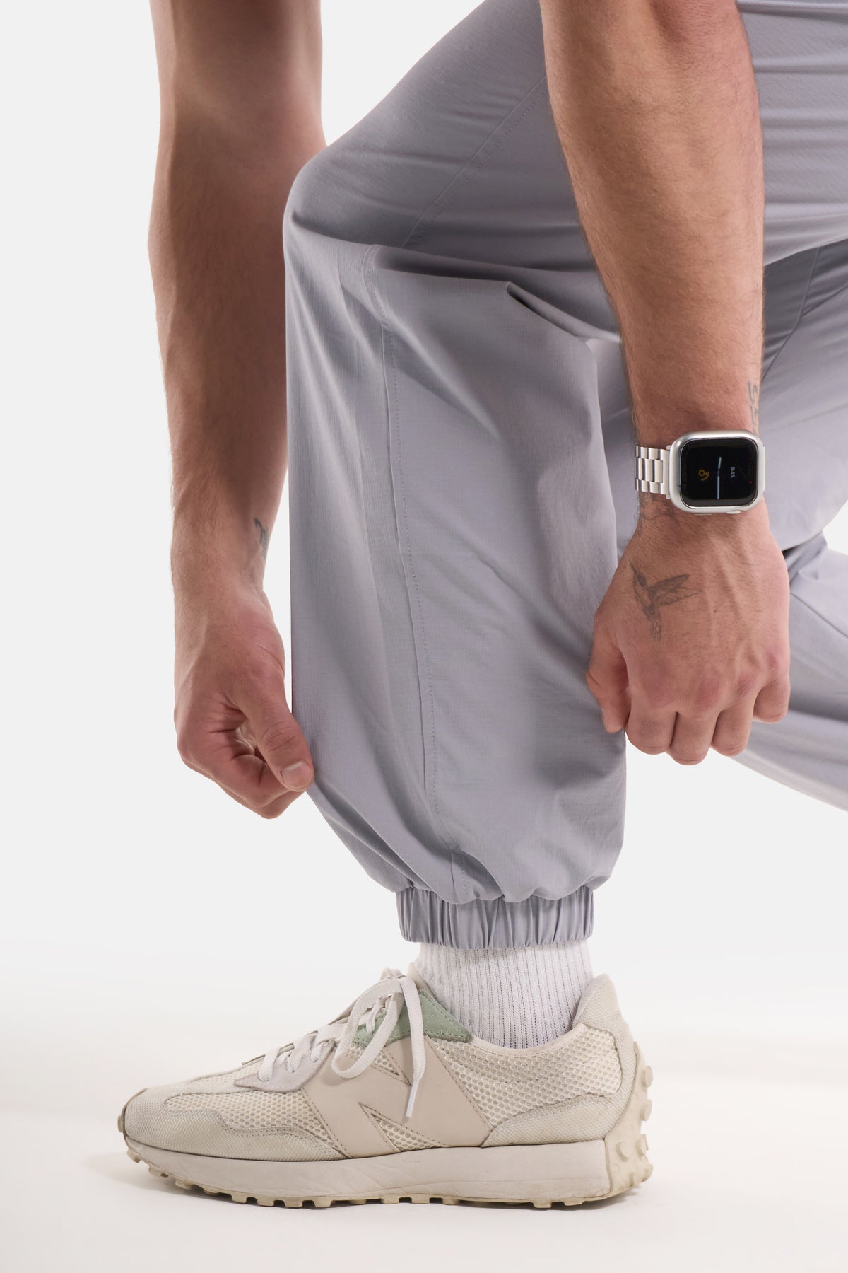 UC025 Summit Performance Joggers - Light Grey