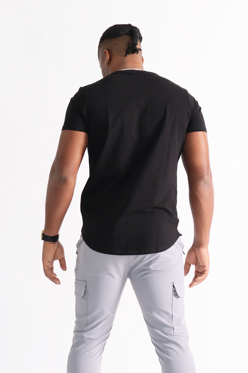 UC01 Arrival Scoop Tee - Black